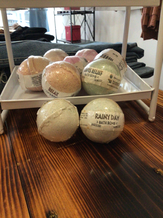 Bath bombs - rainy day