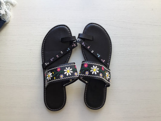 Black flower sandals