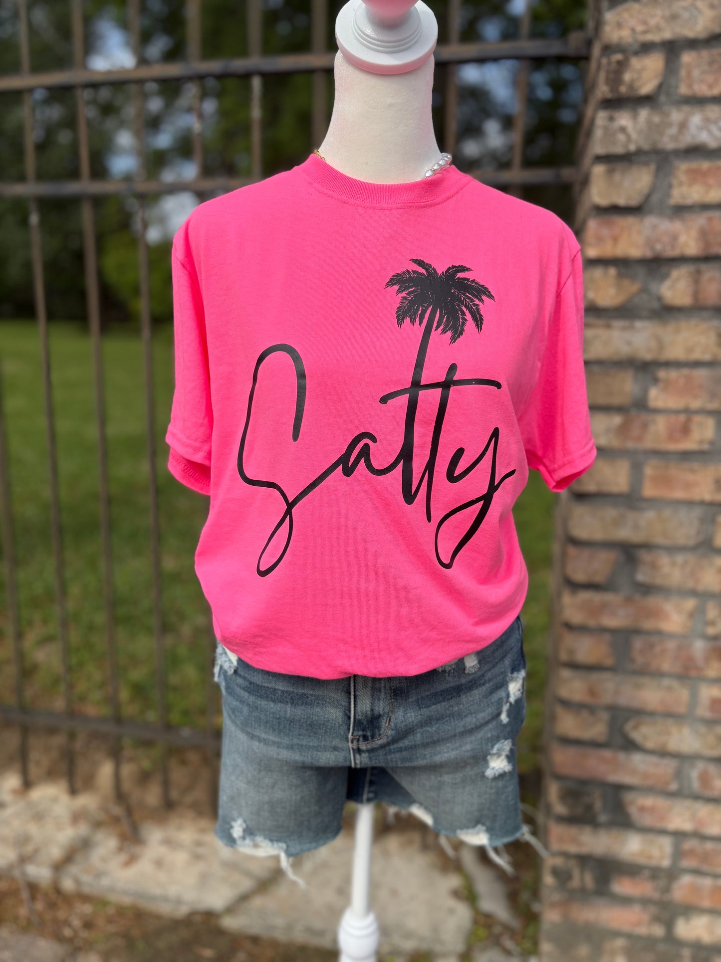 Salty Graphic Tee – Hot Pink