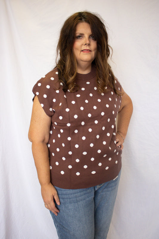 Mocha Dot Moment Top