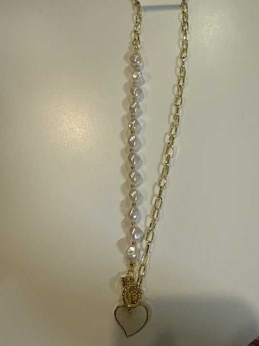 Pearl heart Necklace